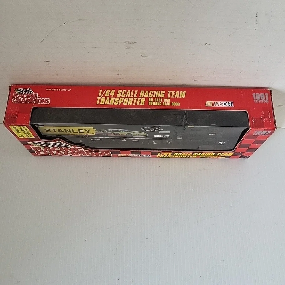 NASCAR Racing Champions 1997 Stanley Transporter Semi Truck Die Cast 1/64 3400